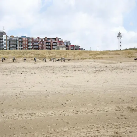 De Trintel Op 1e Verdieping Met Ruim Terras En Zeezicht Egmond aan Zee