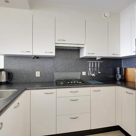 De Trintel Op 1e Verdieping Met Ruim Terras En Zeezicht Apartamento
