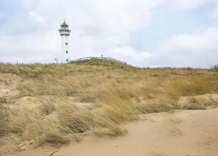 De Trintel Op 1e Verdieping Met Ruim Terras En Zeezicht Egmond aan Zee