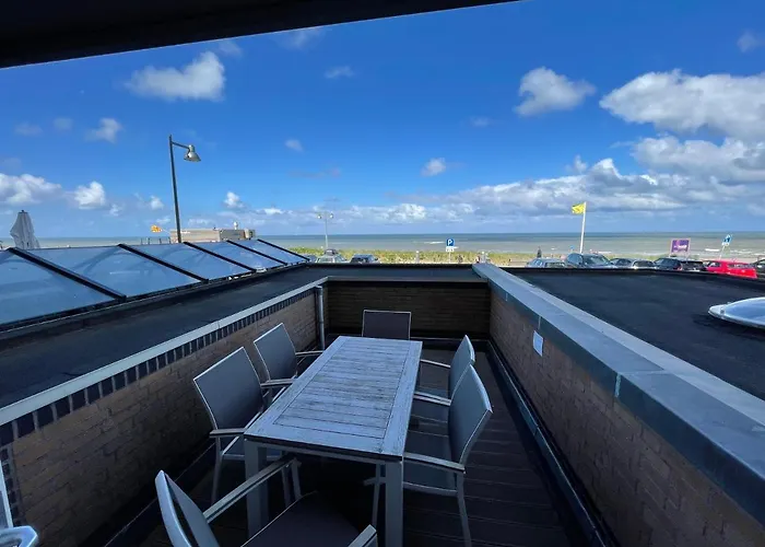 アパート De Trintel Op 1e Verdieping Met Ruim Terras En Zeezicht